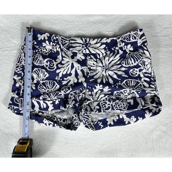 Lilly Pulitzer Barclay Shorts size 4 EUC Blue and white - Picture 7 of 8